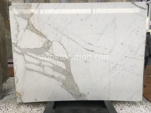 Calacatta Bianco Marble