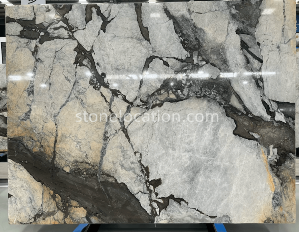 Tempest Crystal Quartzite